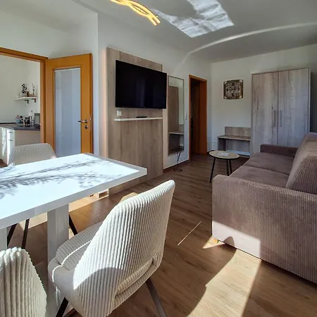 ホテル Zur Post Neubruchhausen