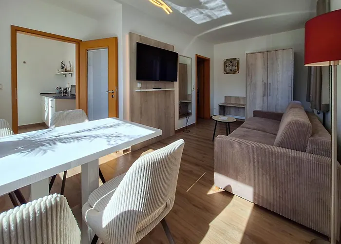 Otel Zur Post Neubruchhausen